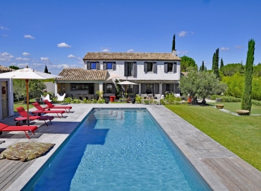 MAS DU « PEIROU » à Saint Rémy de Provence