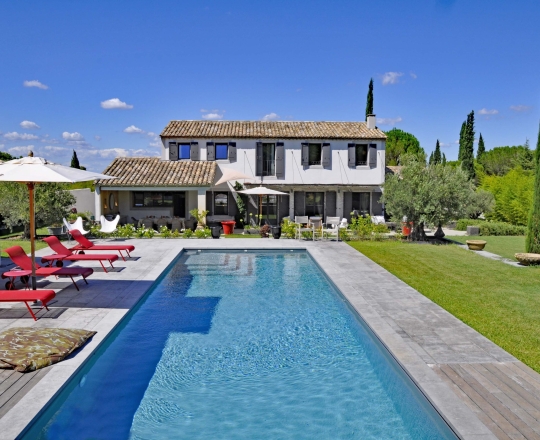 MAS DU « PEIROU » à Saint Rémy de Provence