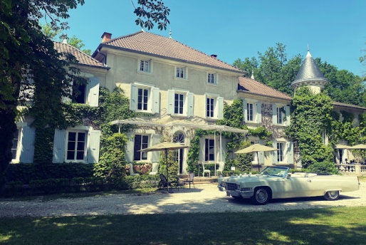 « Le Château des Ayes » à St Etienne de St Geoirs