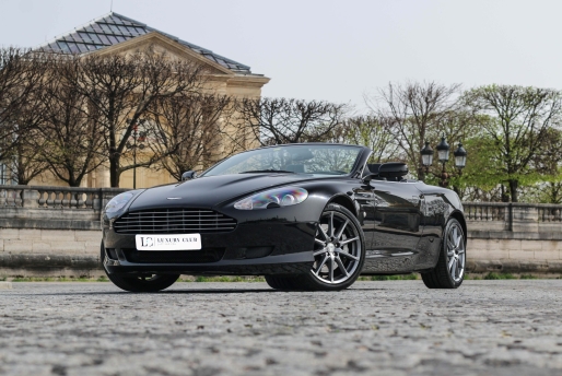 ASTON MARTIN DB9